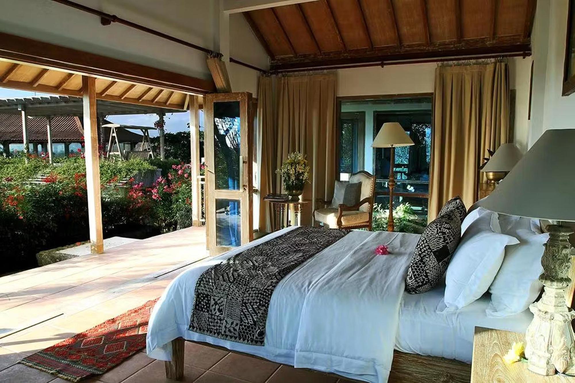 Bangsring Breeze Hotel Banyuwangi  Ngoại thất bức ảnh
